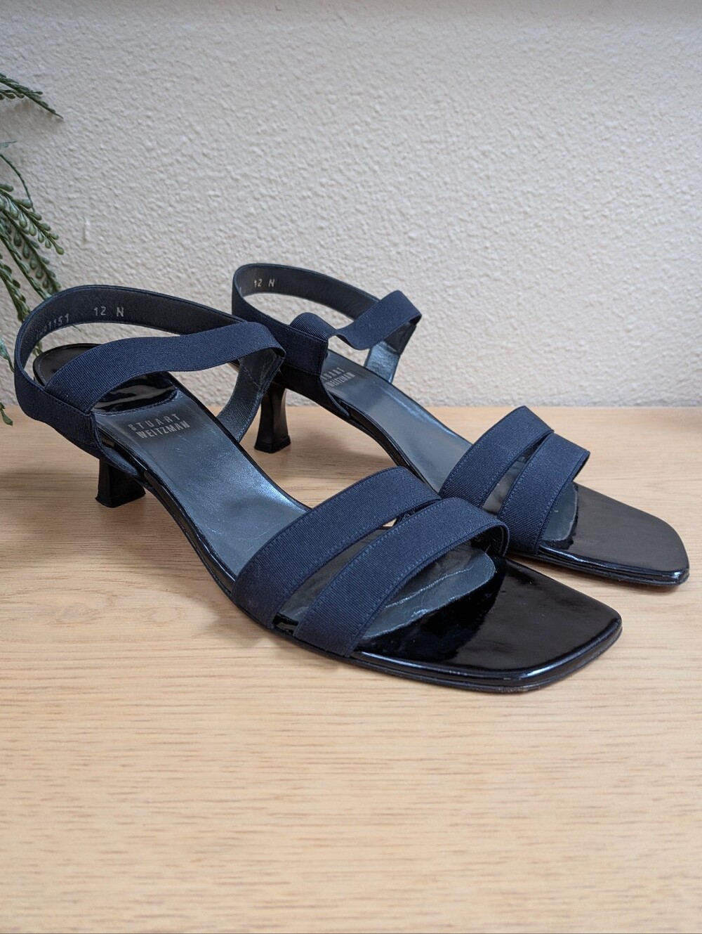 Stuart Weitzman Blue Elastic Patent Leather Slingback Kitten Heel Sandals 12N